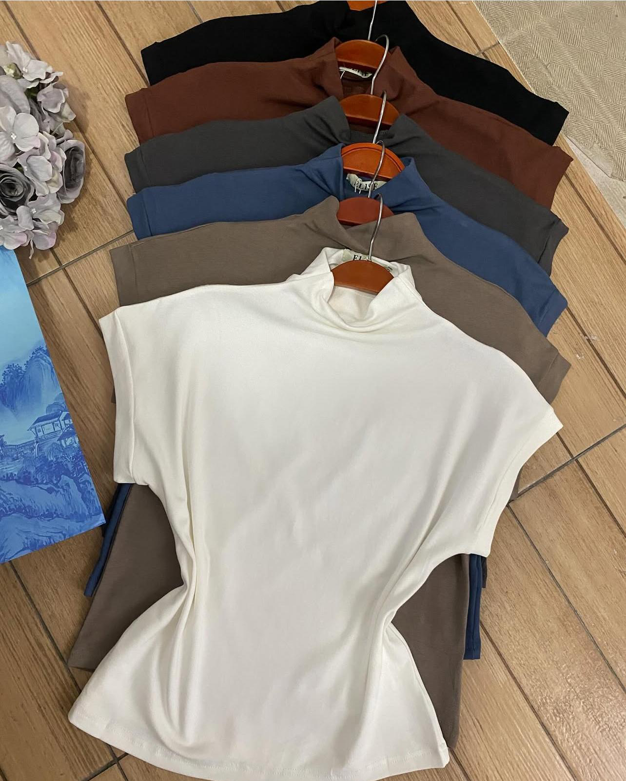 Remera cuello