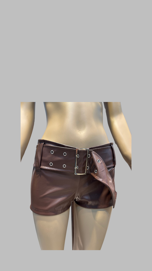 Short cinto grande