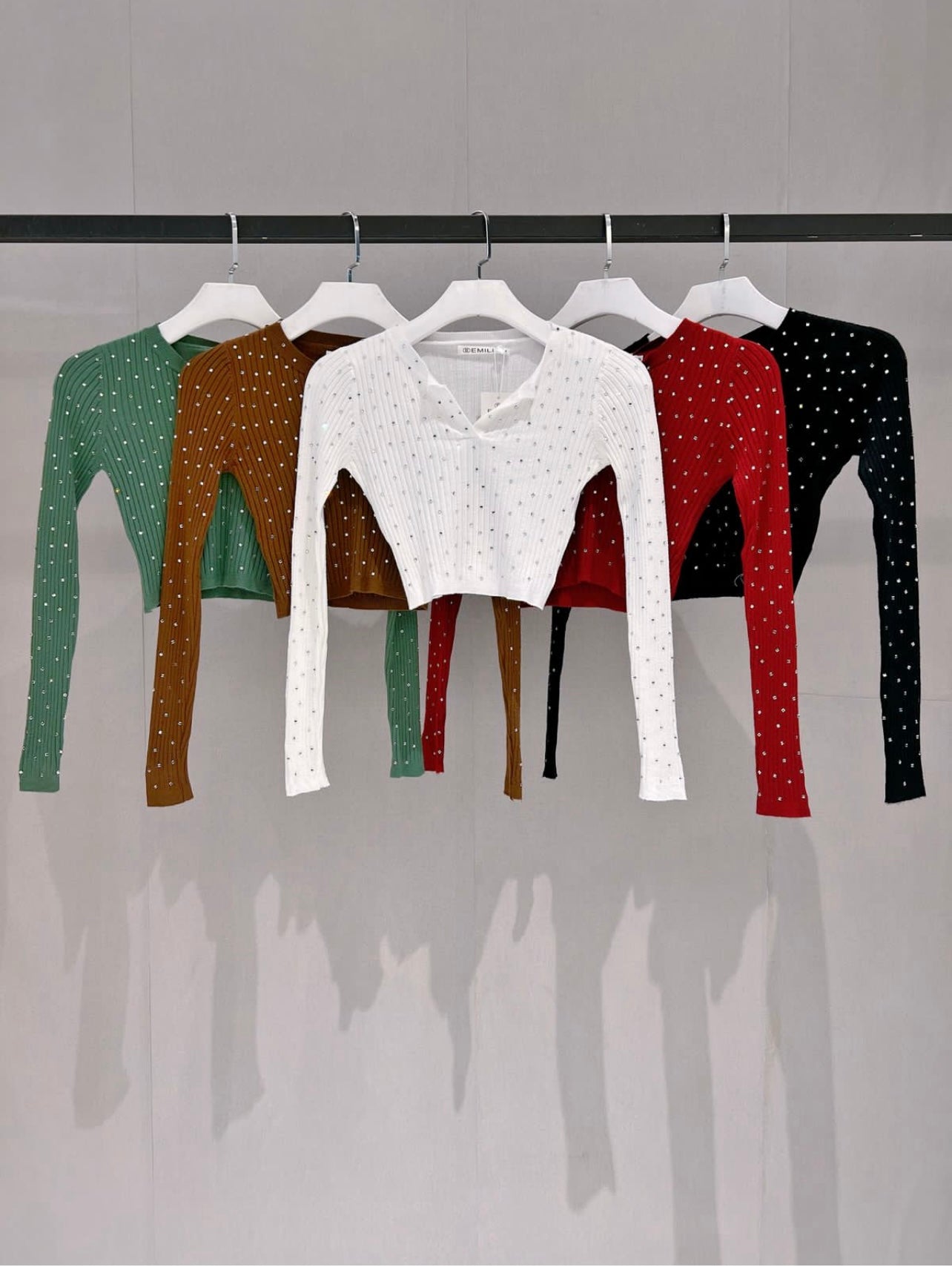 Sweater corto brillo