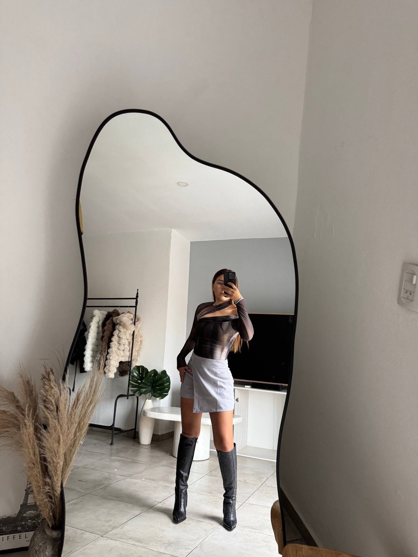 Short pollera sastrero